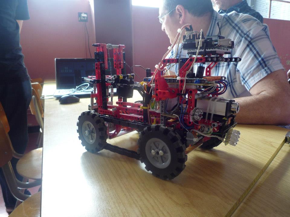 Concours de robotique - Photo d'un robot 1