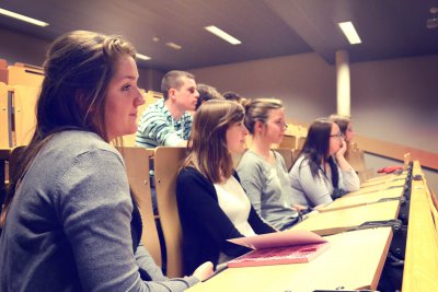 Les étudiants de la section commu de Tournai créent le « Cin’HELHa »