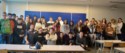 Collaboration d’étudiants en Sciences et Tech & d’étudiants en Education pour dynamiser la remédiation en anglais 