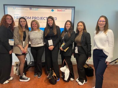 Concours HEDcom : des étudiantes du Bachelier Relations Publiques réalisent un projet de communication 360° pour l’Oréal