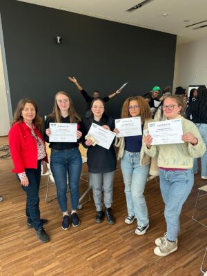 Participation au festival Next : une semaine pour réfléchir à l’impact environnemental de l’organisation d’événements pour certain·e·s de nos étudiant·e·s de La Louvière