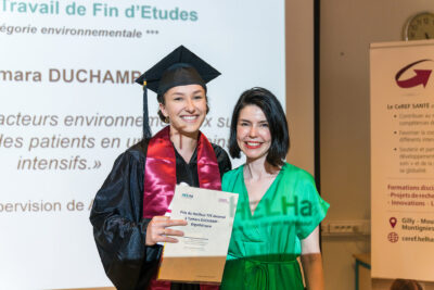 La Ministre Valérie GLATIGNY a partagé l’émotion de la remise des diplômes en kinésithérapie et ergothérapie