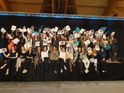 Tournai : Une cérémonie de remise des diplômes conjointe pour les sections Soins Infirmiers, Technologie de l’Informatique et Électromécanique