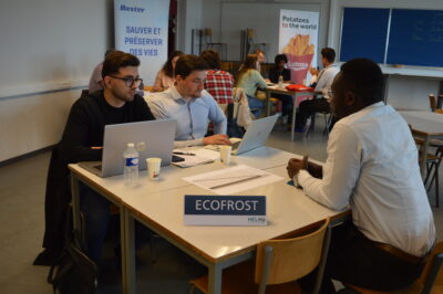 Speed dating entre entreprises et étudiant·e·s en Gestion de Production : près de 20 « couples » se forment