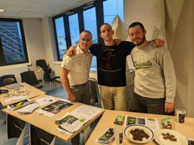 Nos étudiant·e·s contre l’exploitation des “Petites Mains”