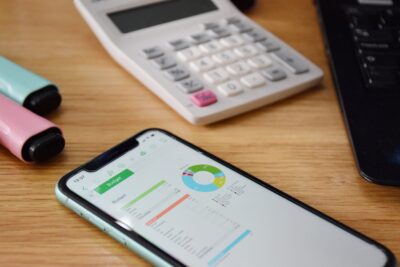 Evoquer l’anticipation et la responsabilité financière des étudiant·e·s