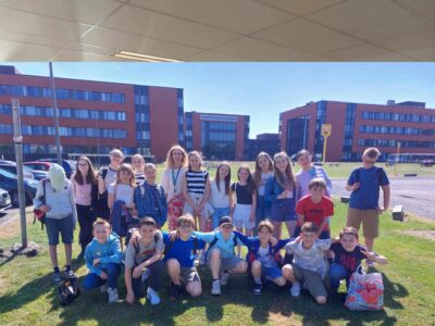 Une journée immersive : des élèves de 6e primaire découvrent le métier d’enseignant·e en Haute École 