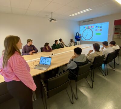 Dynamiser l’apprentissage de l’anglais grâce aux Bourses d’Innovation Pédagogique