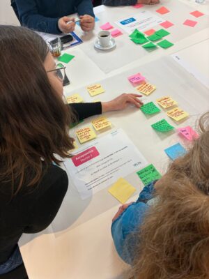 Penser l’IA dans la formation et la pratique du travail social